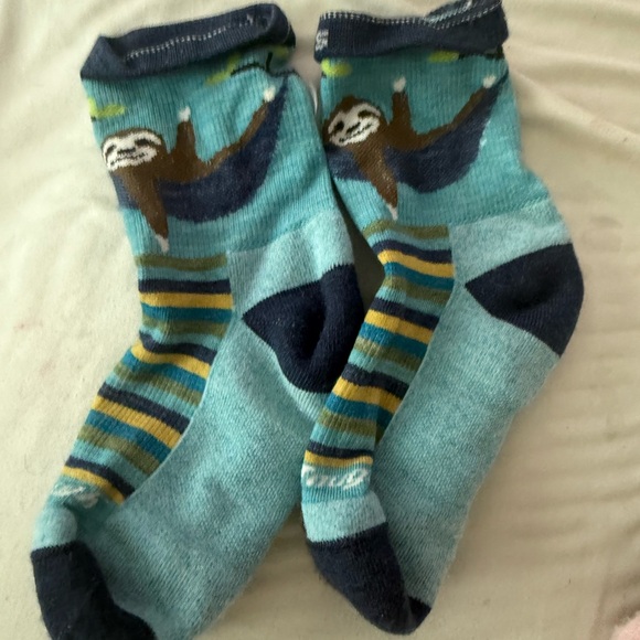 Sloth Patterned Blue Socks darn tough - Picture 1 of 2